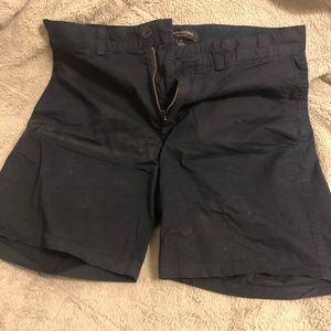 Banana Republic Aiden Short 31 waist, navy
